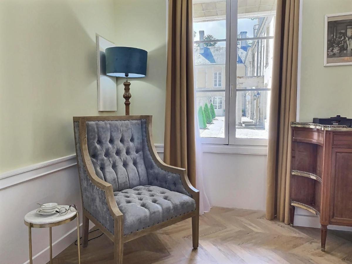 Le Tardif, Noble Guesthouse บาเยอ ภายนอก รูปภาพ
